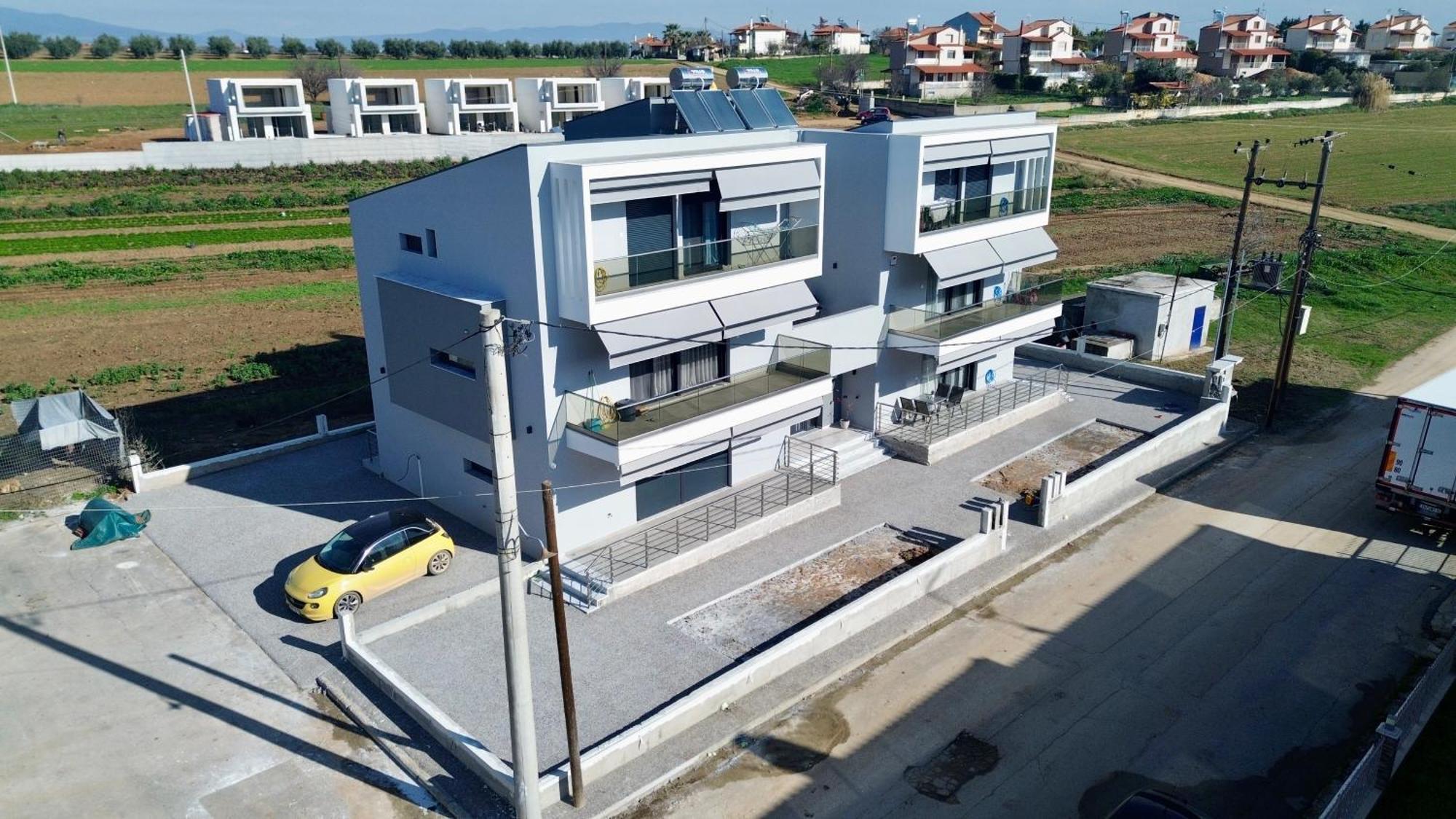 Elinor Apartments Флогита Екстериор снимка