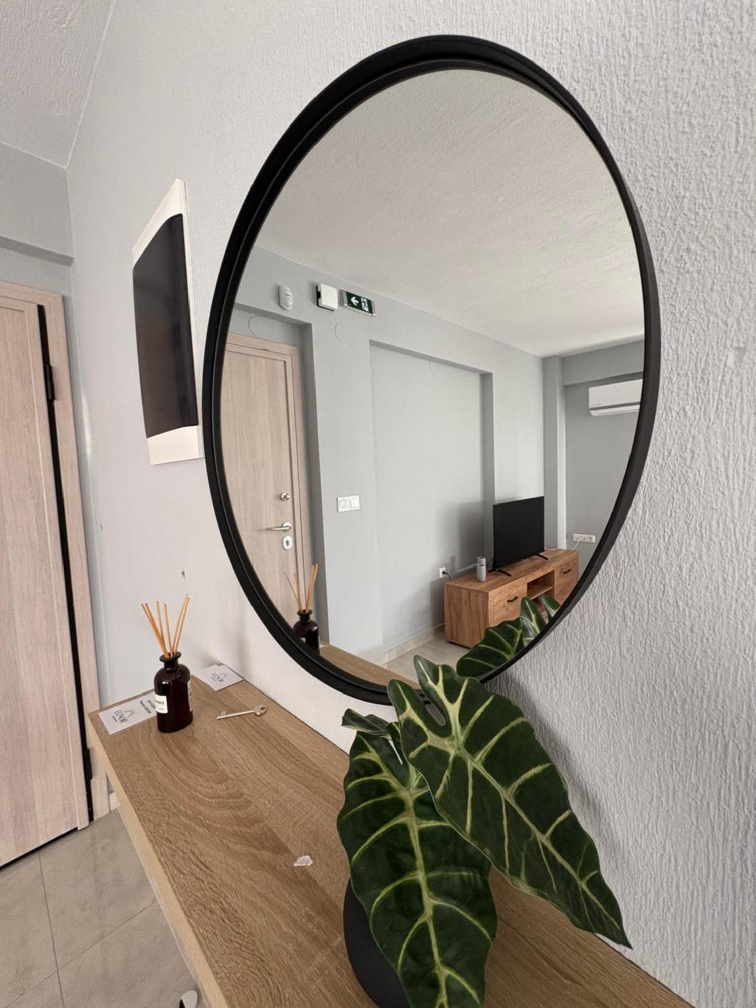 Elinor Apartments Флогита Екстериор снимка