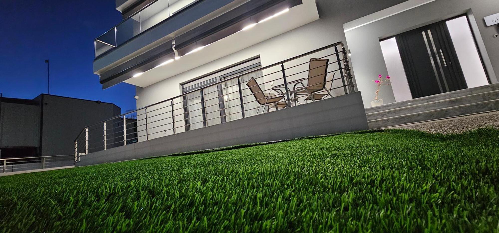Elinor Apartments Флогита Екстериор снимка